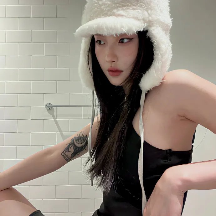 丑小鸭天鹅